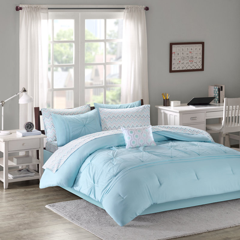 Harriet Bee Brandt 7 Piece Comforter Bed-in-a-bag & Reviews | Wayfair.ca